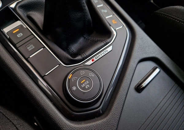 Volkswagen Tiguan Allspace cena 252900 przebieg: 1, rok produkcji 2024 z Koźmin Wielkopolski małe 497